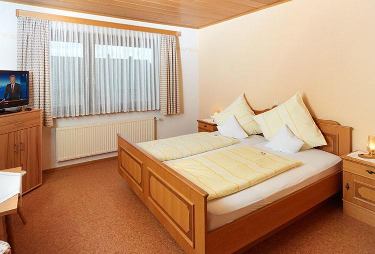 Hotel Garni Assion Birgel Εξωτερικό φωτογραφία